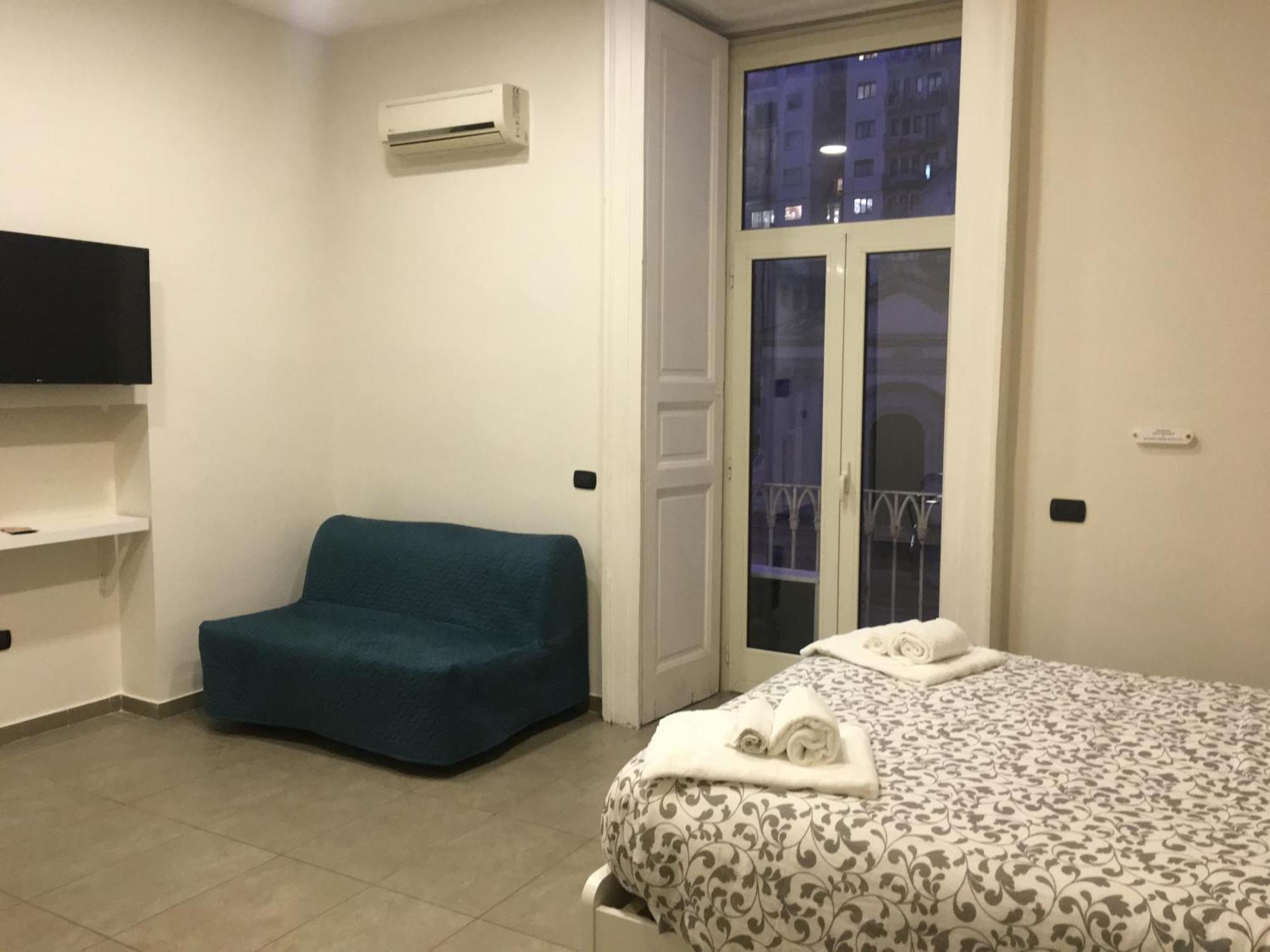 Bnb Naples Gasthuis 3*